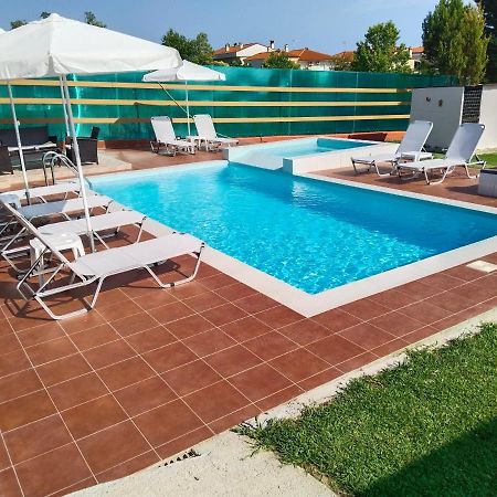 Maria Lemoni Swimming Pool Apartment Nea Skioni Exteriör bild